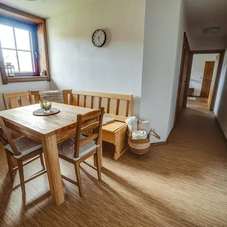Gajduv Dvur Restaurace Ctyrluzkovy Velké Karlovice